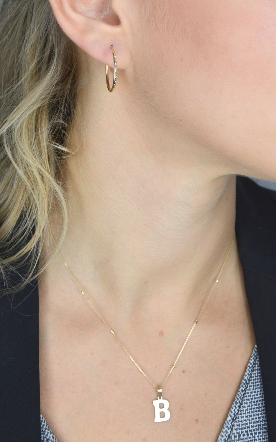 Złota zawieszka 333 literka B 1,2 cm.jpg